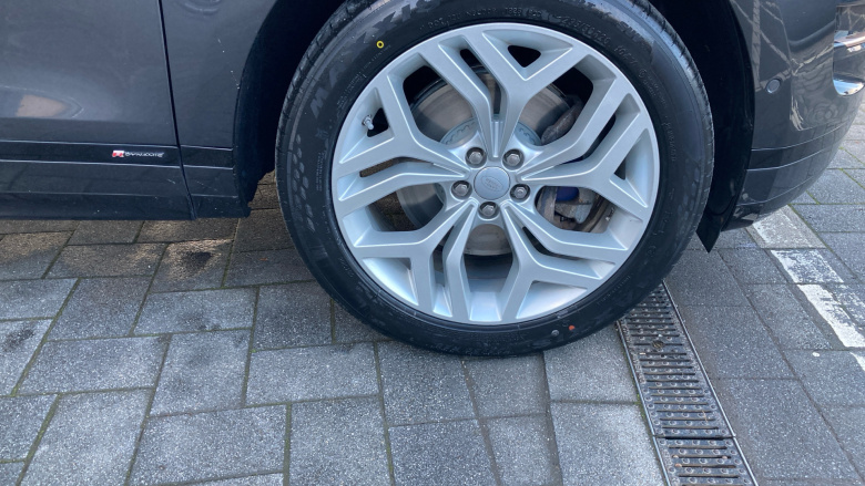 Land Rover Range Rover Evoque 2.0 P250 R-Dynamic SE 5dr Auto Petrol Hatchback